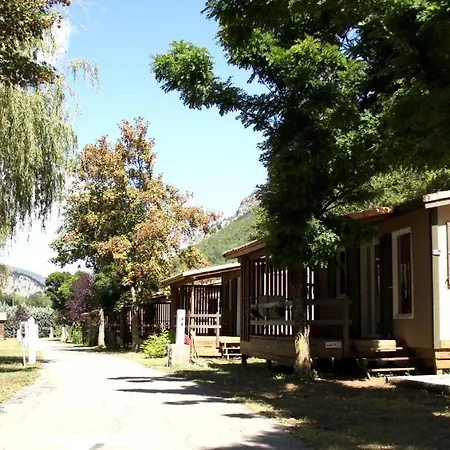 Campsite Du 2*